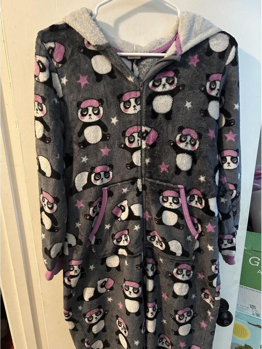 Holiday Time Gray and pink panda union suit with panda face hood, size S (4-6)